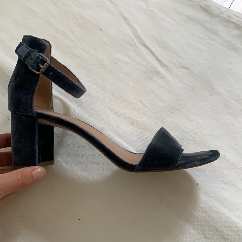 Madewell Lainy Sandal in Velvet